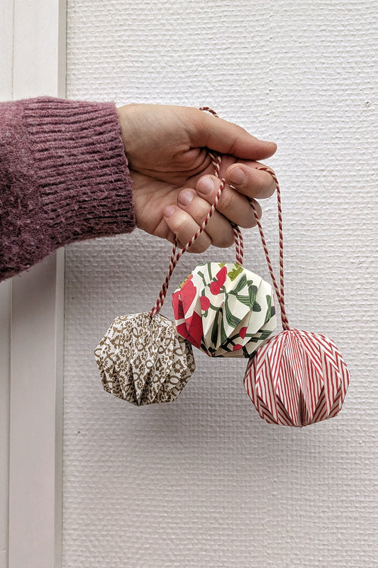 Christmas ornament - bauble origami
